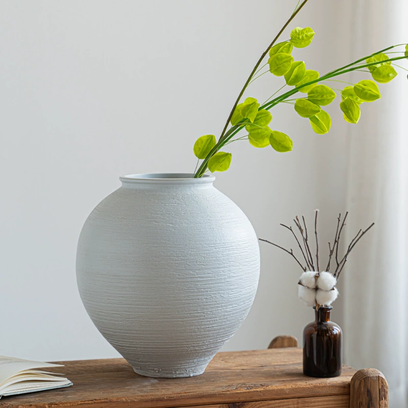 French-Inspired Ceramic Vase - White Vintage-Style Flower Vase for Home Décor, Living Room, Hallway, and Hydroponic Arrangements