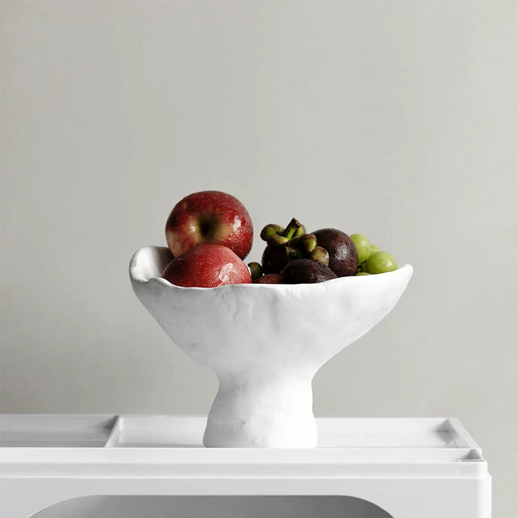 Minimalist High-Footed Fruit and Snack Tray