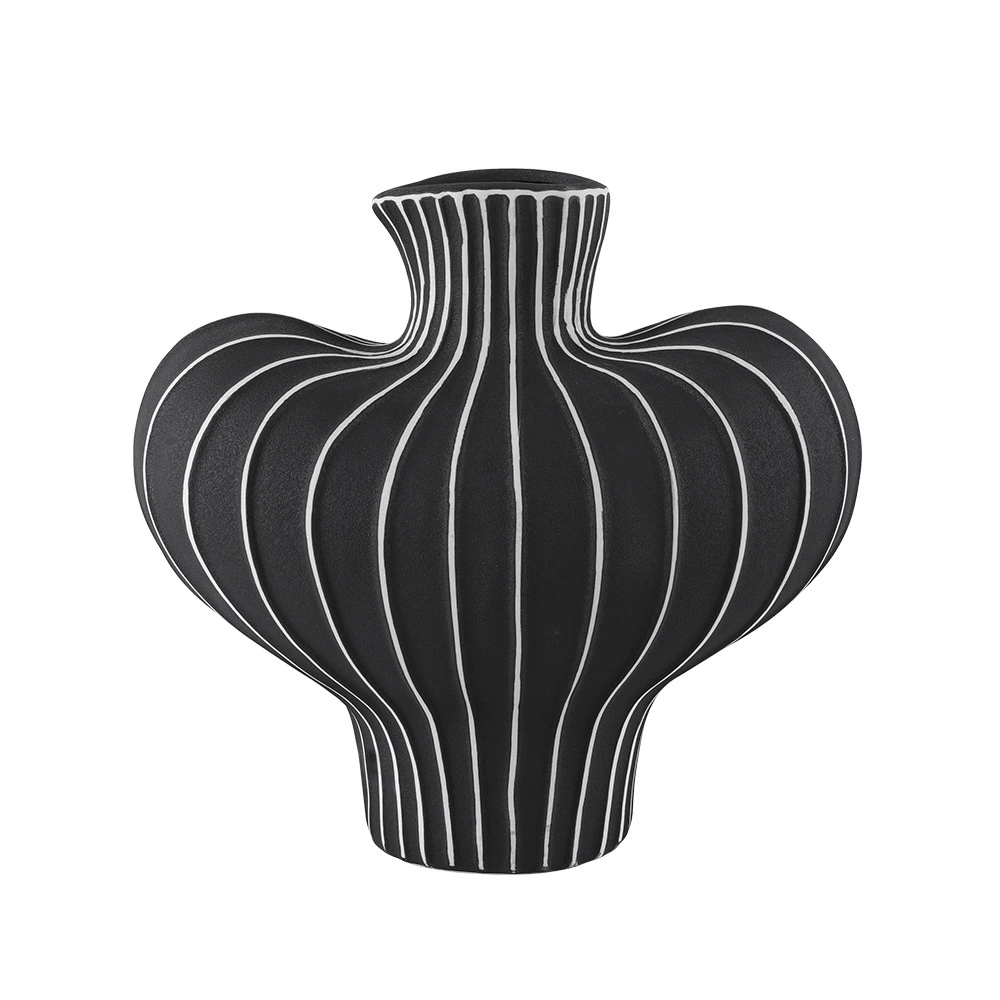 Nordic Ceramic Vase – High-End Luxury with French Artistic Elegance