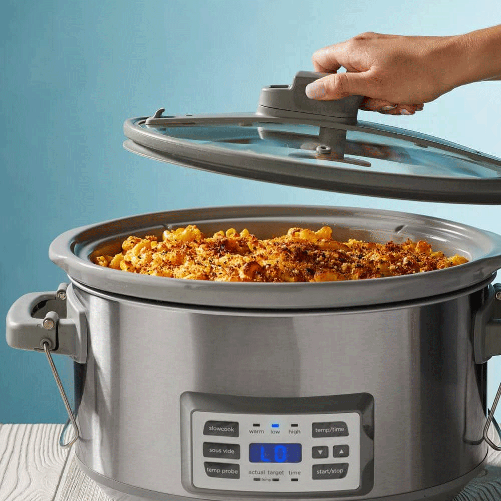 BLACK+DECKER 7 Qt. Stainless Steel Electric Slow Cooker with Temperature Probe and Precision Sous-Vide SCD7007SSD