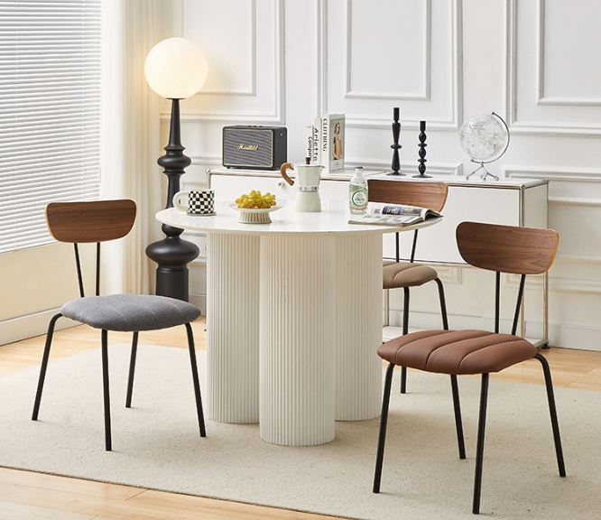 Elegant Home Dining Chair with Soft Cushioned Backrest for Comfort