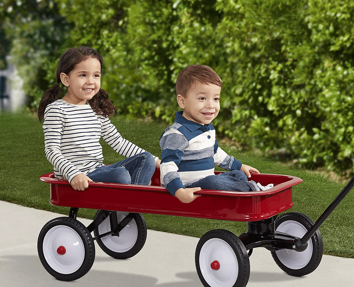 Radio Flyer Classic Red Wagon