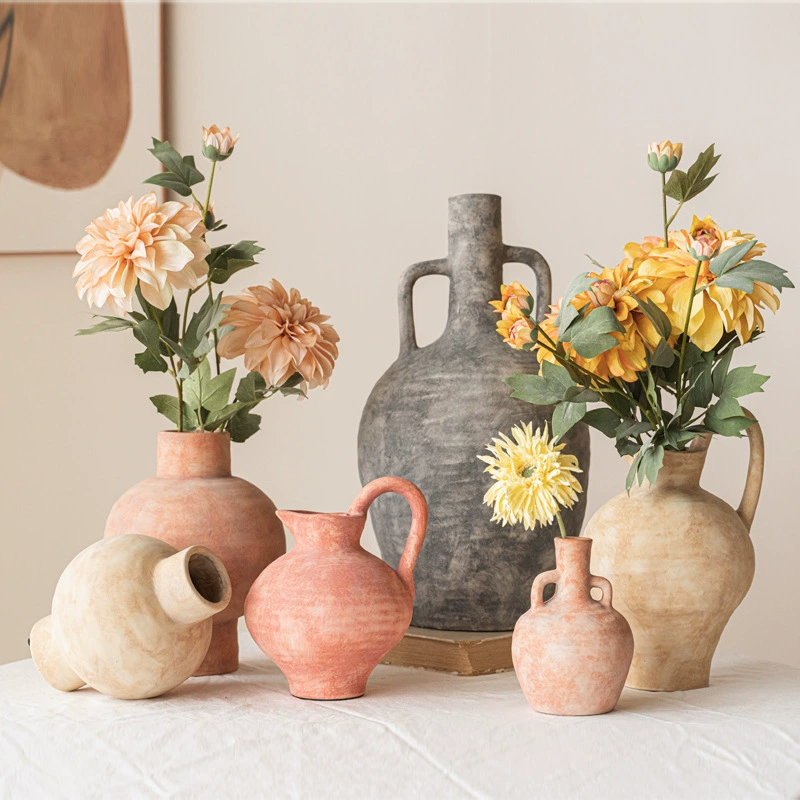 Minimalist Ceramic Vase - Artistic Tabletop Decoration for Living Room, Hallway, and TV Cabinet, Ideal for Flower Arrangements