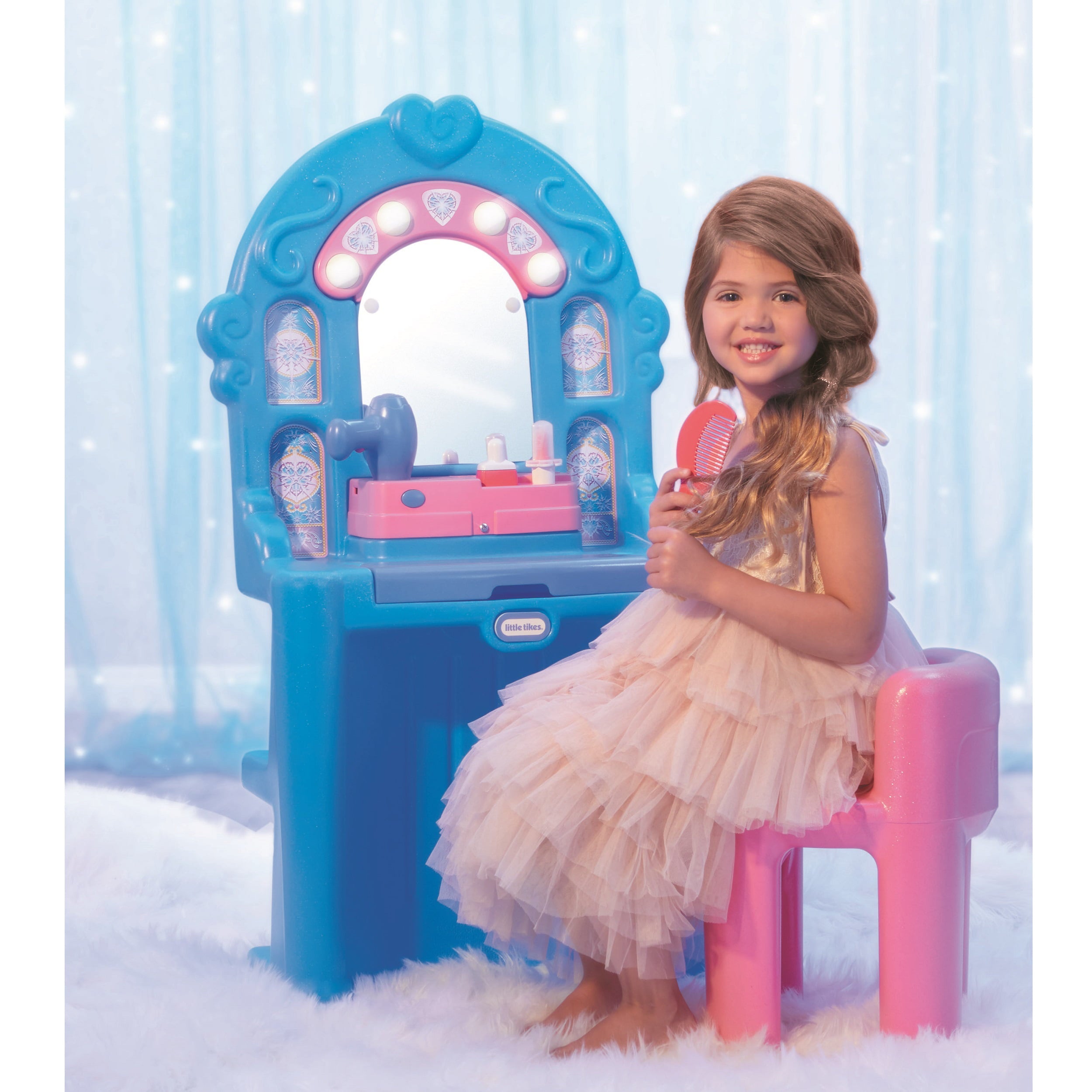 Little Tikes Ice Princess Magic Mirror Toy Vanity Table and Chair with Lights， Sounds and Pretend Play Toy Beauty Accessories- For Kids Toddlers Girls Boys Ages 3 4 5+