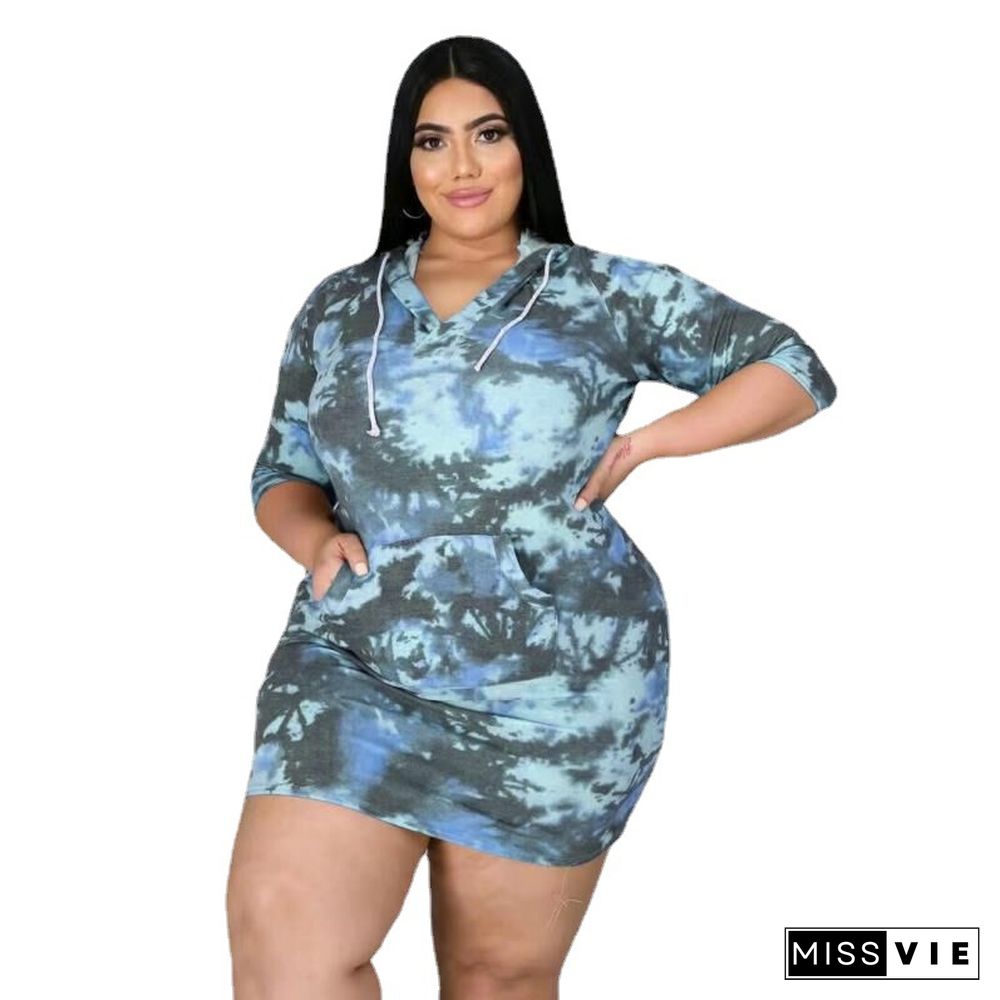 Women Tye Dye Print Three Quarter Sleeve Hooded Neck Sweatshirt Plus Size Mini Dress