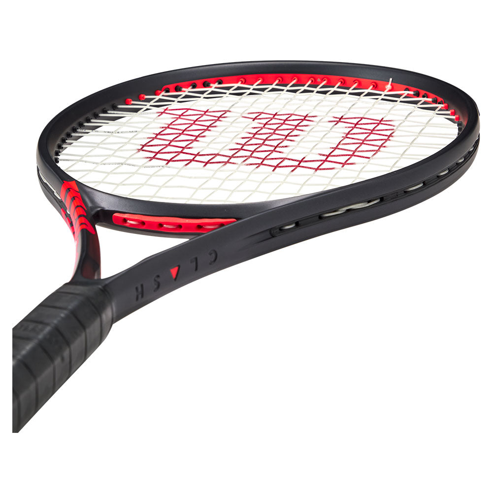 Clash 100L v3 Tennis Racquet