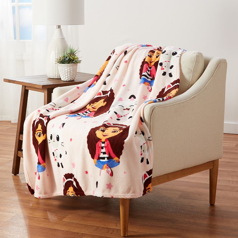 Gabby's Dollhouse Hug Attack Microraschel Throw Blanket