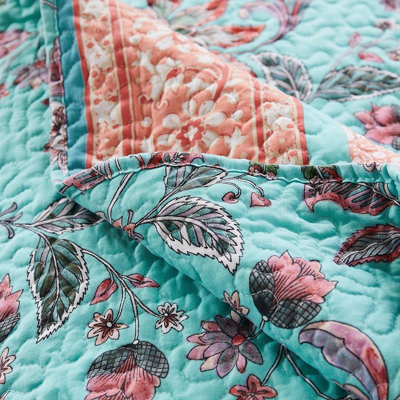 Barefoot Bungalow Audrey Quilt Set