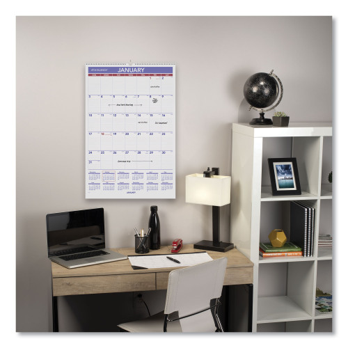 AT-A-GLANCE Monthly Wall Calendar with Ruled Daily Blocks， 15.5 x 22.75， White， 2022 (PM328)