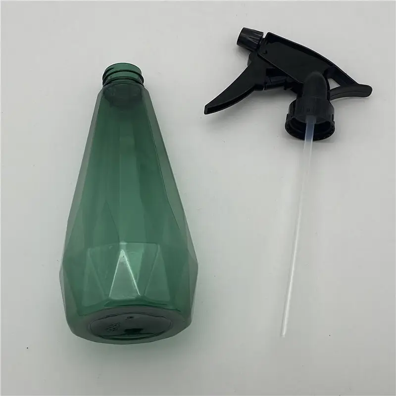 500ML Manual Household Sprayer Hand Control Trigger Sprayer Plastic Spray Bottle