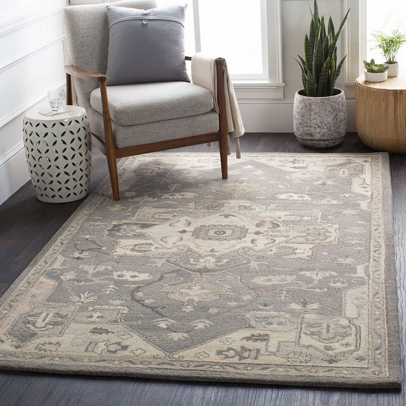 Roblin Traditional Area Rug