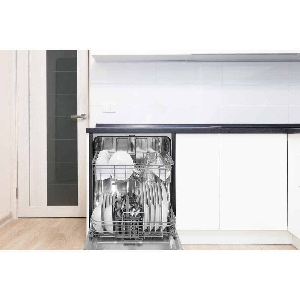 Danby 24 in.Front Control Stainless Steel Dishwasher with Stainless Steel Tub 52 DB DDW2404EBSS