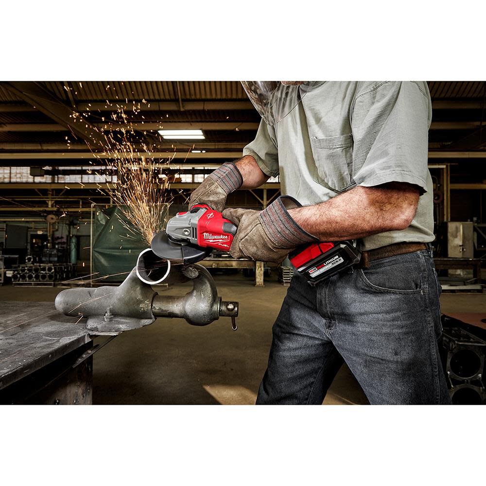 Milwaukee M18 FUEL 4-1/2 in.-6 in. Lock-On Braking Grinder with Slide Switch Kit 2981-21 from Milwaukee