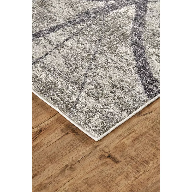 5.25' x 7.5' Gray and Charcoal Abstract Rectangular Area Throw Rug