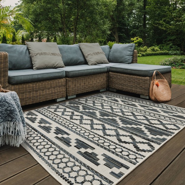 Trinity Geometric Patio Area Rug Beige blue Captiv8e Designs