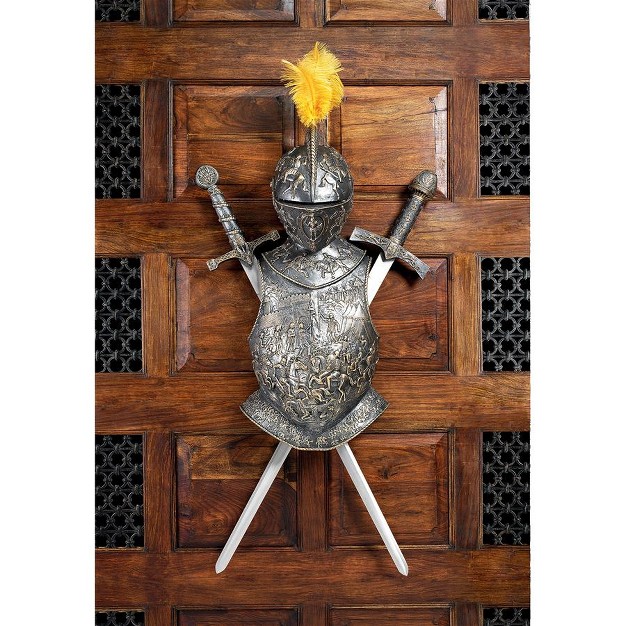 Design Toscano The Battle Of Bannockburn Armor Wall Sculpture