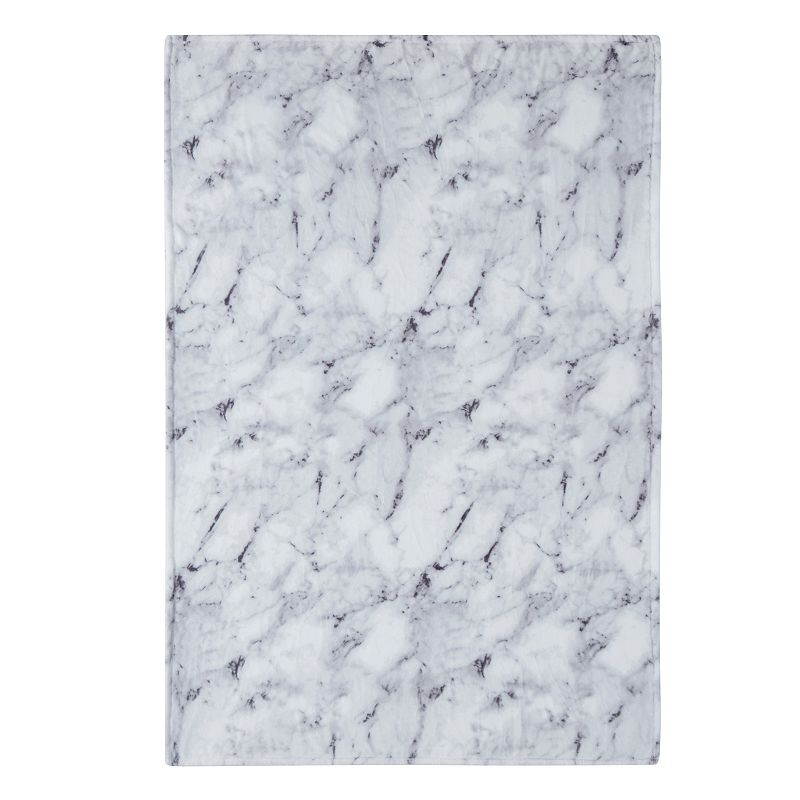 VCNY Home Marble Quartz Plush Throw Blanket