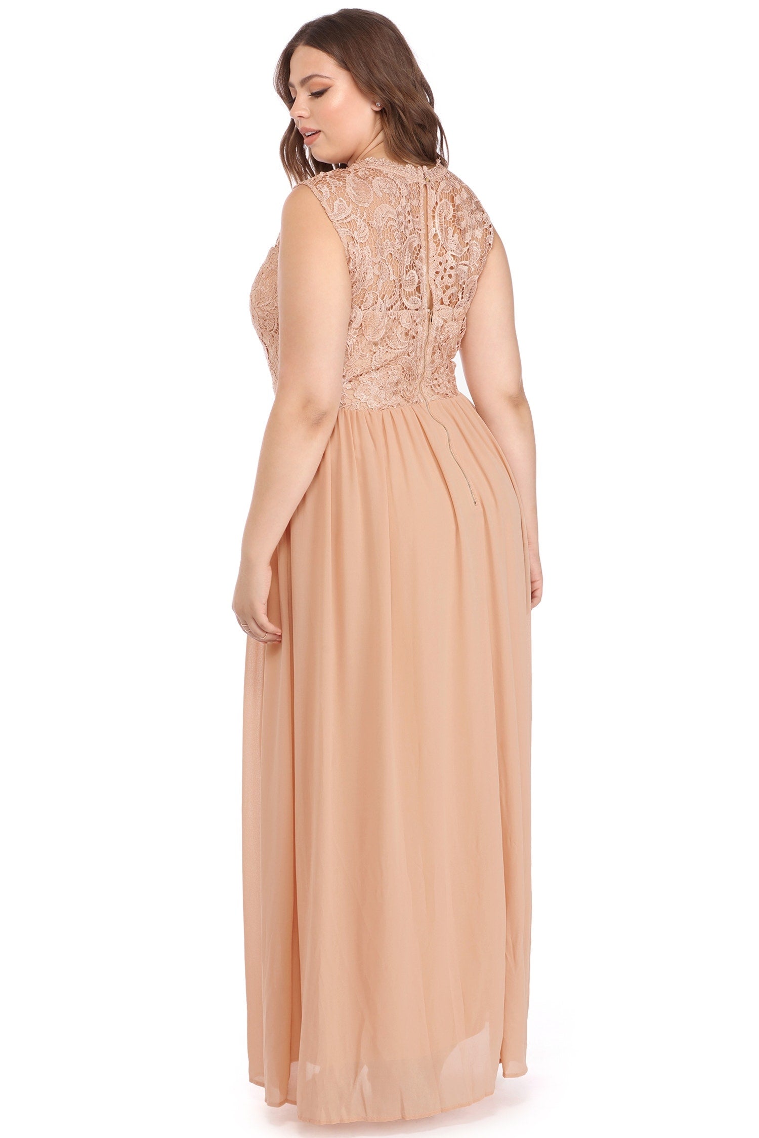 Plus Everly Sweetheart Chiffon Dress