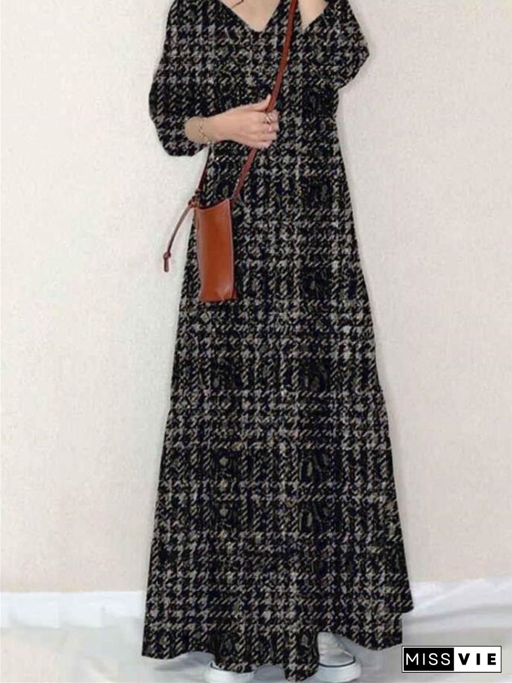 Plaid Pendulum V-neck Long-sleeved Dress