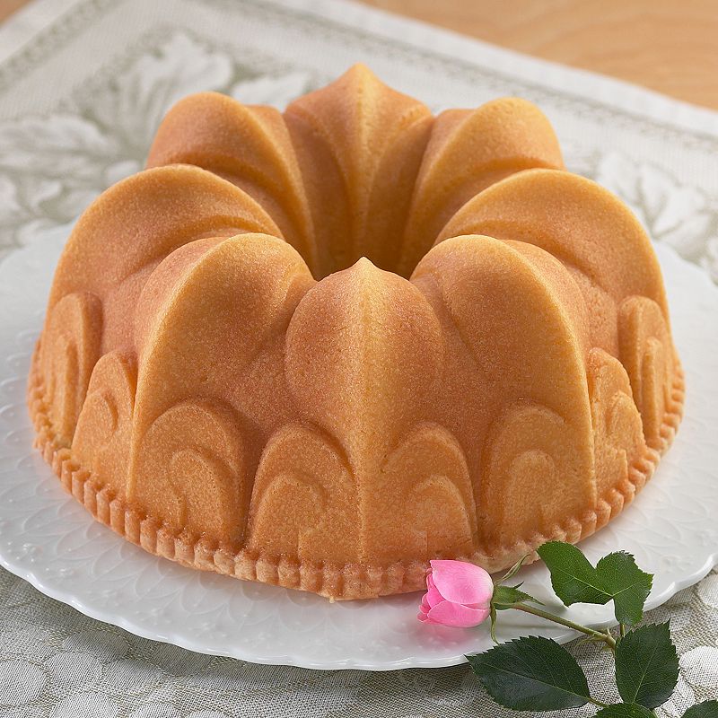 Nordic Ware Fleur De Lis Nonstick Bundt Pan