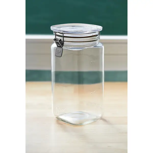 Ball 9.9 Cups Latch Storage Jar