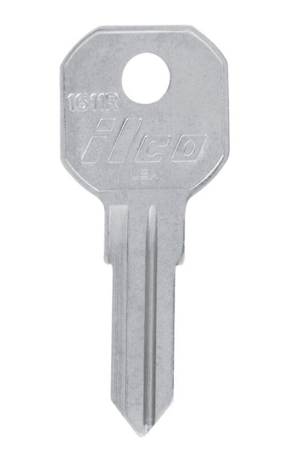 1611R GAS CAP KEY (D)