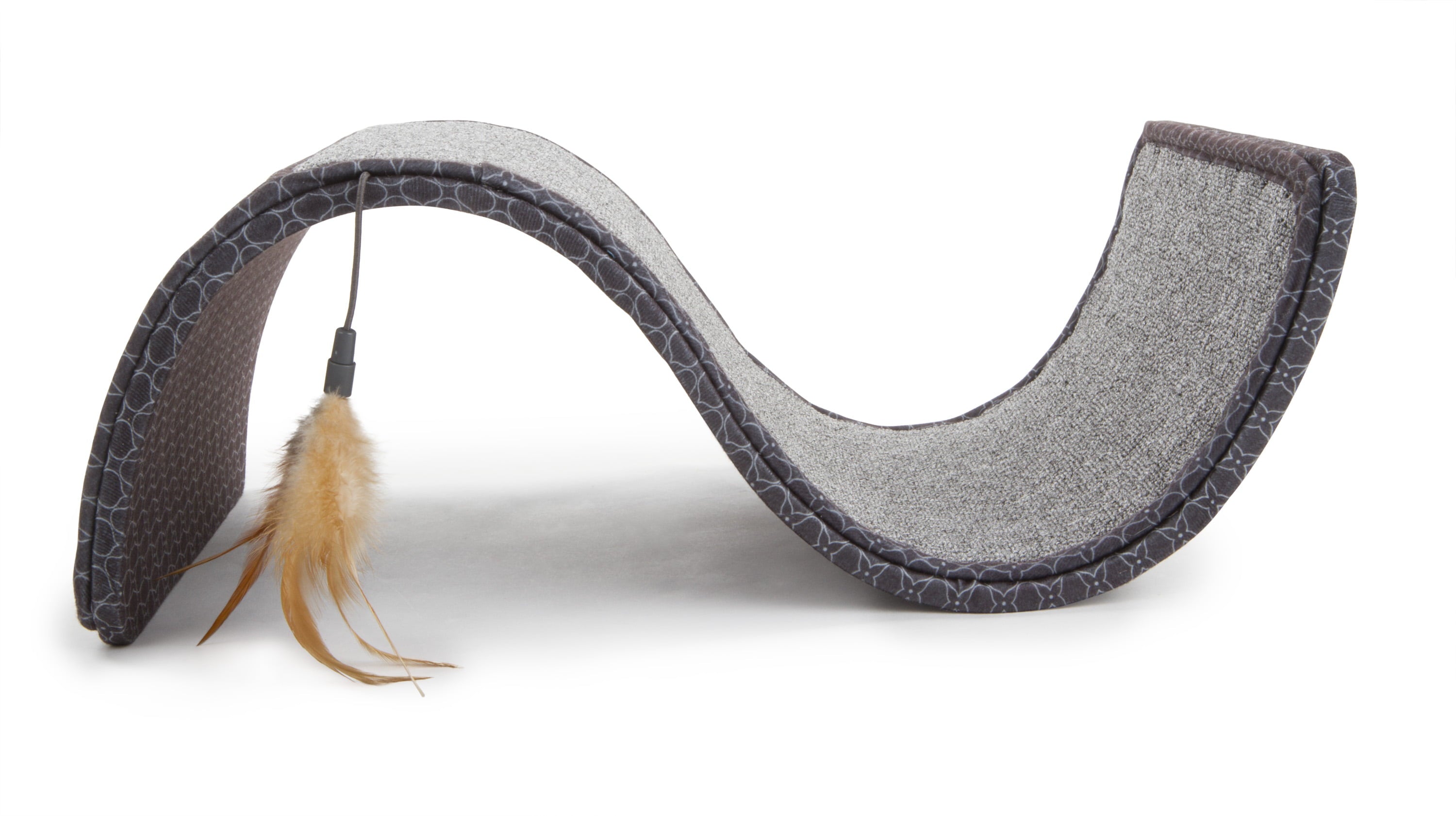 SmartyKat Scratch Scroll with Feather Toy， Multi-Surface Sisal and Carpet Cat Scratcher