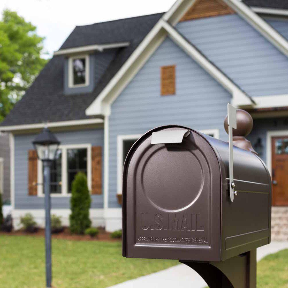 Gibraltar Mailboxes Northpointe Large， Steel Post Mount Mailbox， Venetian Bronze， NM160V01