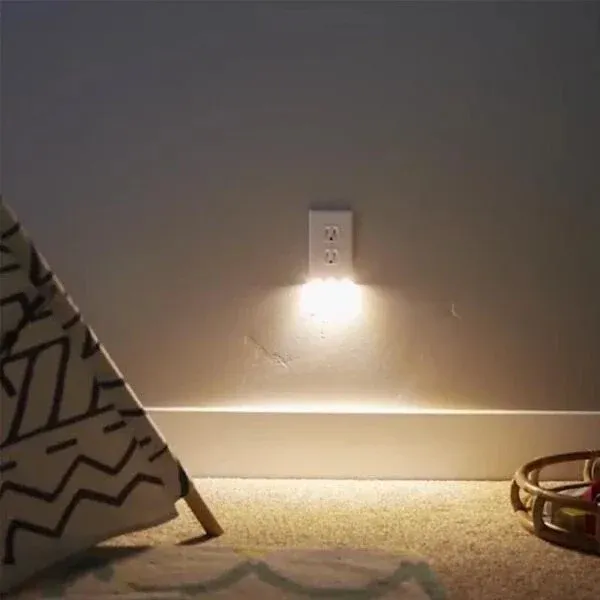 🔥 BIG SALE - 48% OFF🔥Outlet Wall Plate With Night Lights-No Batt