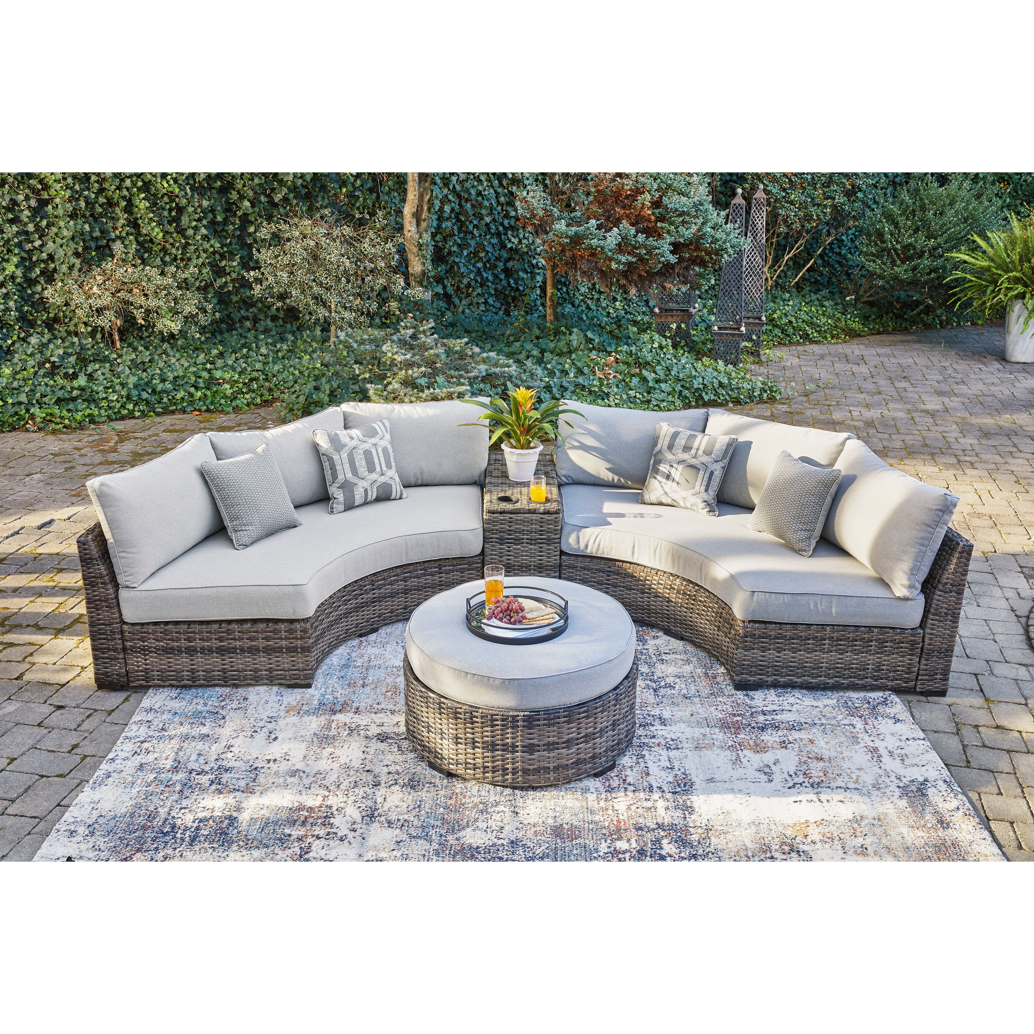 Montauk Curve Outdoor Sectional Seating Sets