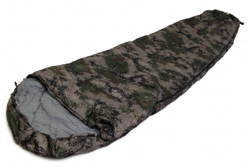 SLEEPING BAG - MUMMY Type 8' Foot CAMOUFLAGE ARMY- 20+ Degrees Carry Bag NEW