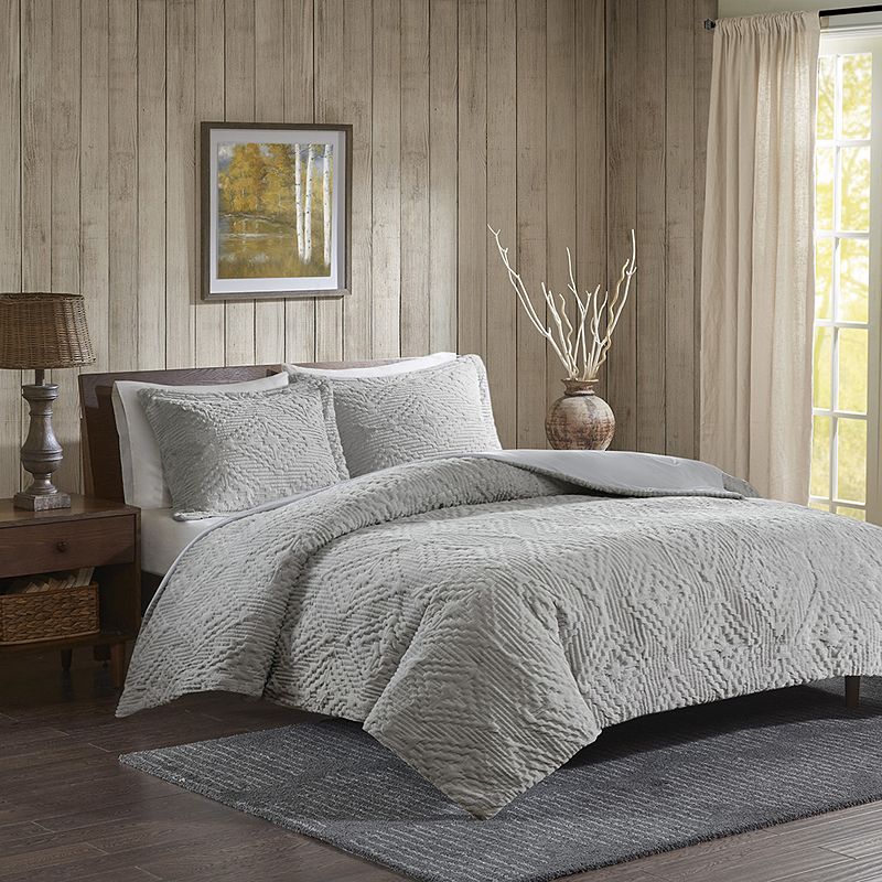 Woolrich Teton 3-piece Embroidered Plush Quilt Set with Shams