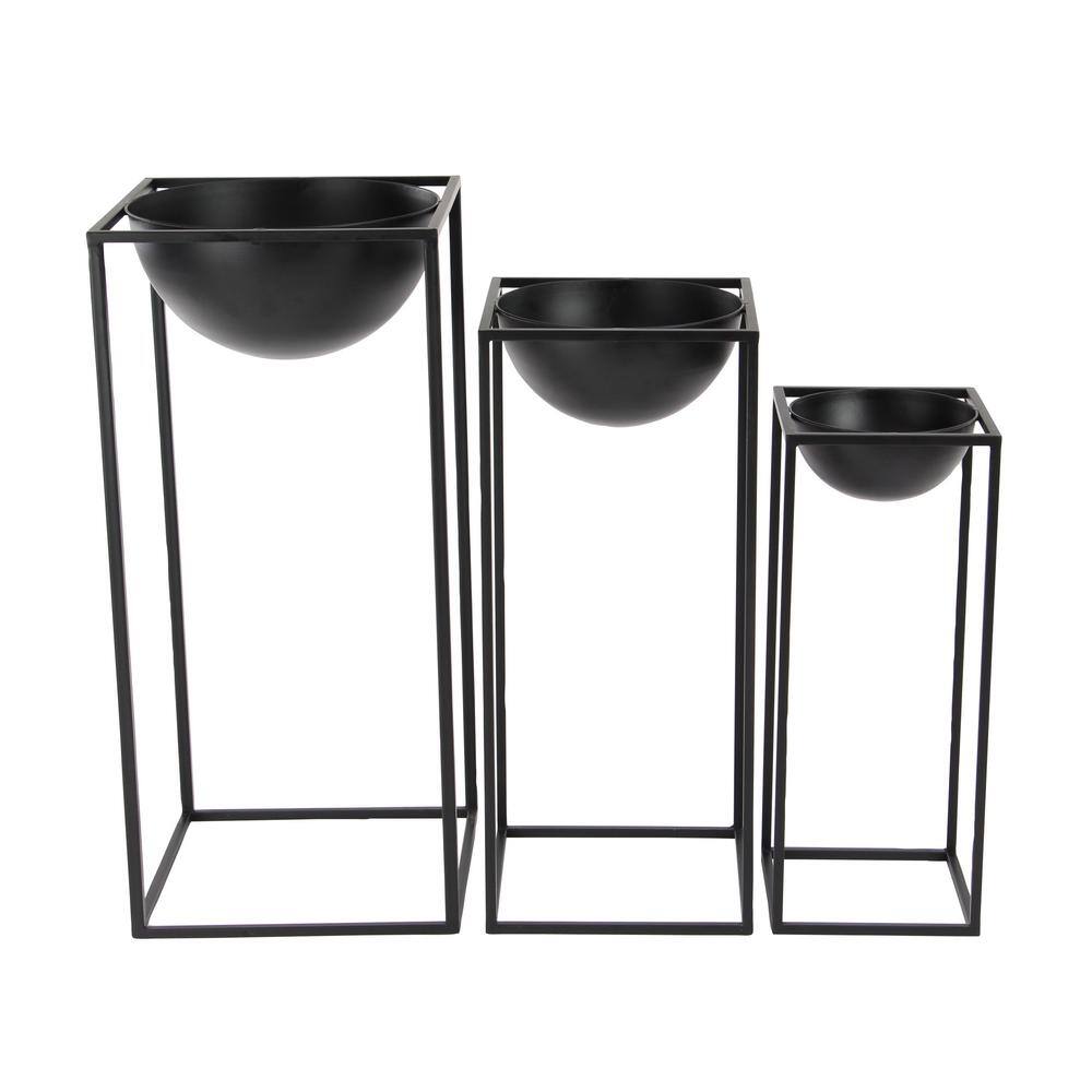 Litton Lane 28 in. x 13 in. Black Metal Modern Planter (Set of 3) 36732