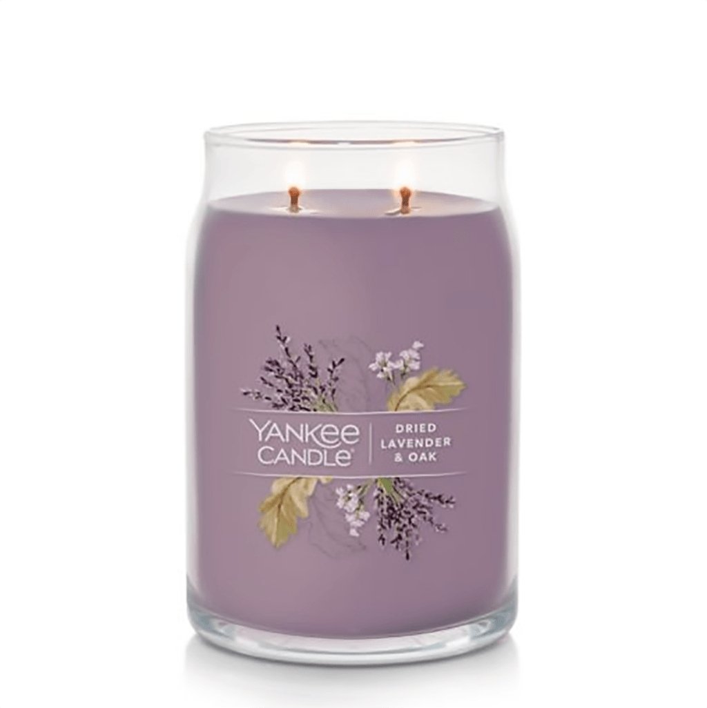 Yankee Candle  Signature Large Jar Candle in Dried Lavender & Oak