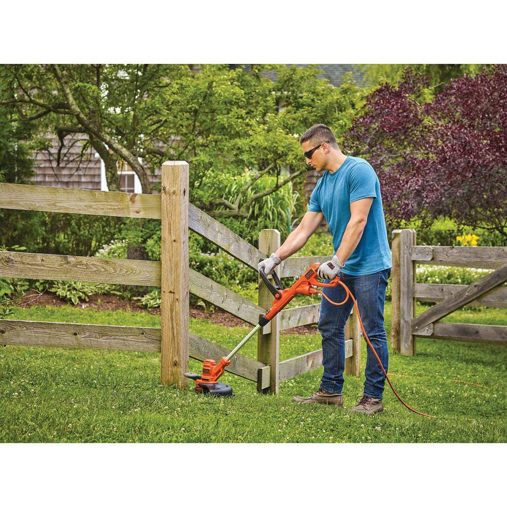 BLACK+DECKER 14 in. 6.5 Amp Corded Electric Single Line 2-In-1 String Trimmer  Lawn Edger with Push Button Line Feed BESTE620