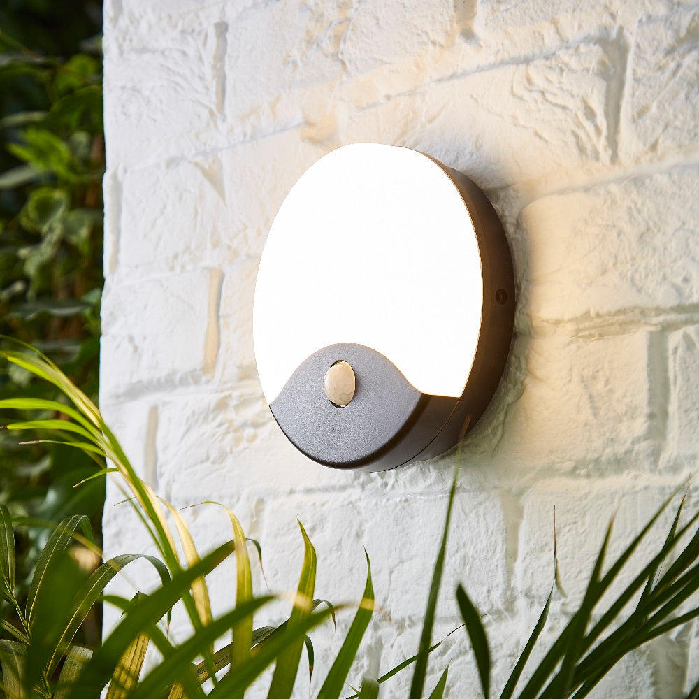 Britalia BRCZ-34015-BLK LED CCT Black & White Diffuser Outdoor Round Bulkhead Wall Light with PIR 17cm