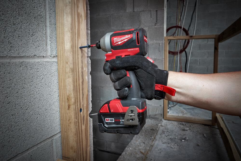 Milwaukee M18 Brushless Hammer Drill/Impact Combo Kit 2.04.0 2893-22CX from Milwaukee