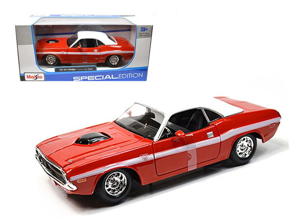 Maisto 31263r  1970 Dodge Challenger R/T Coupe Red...