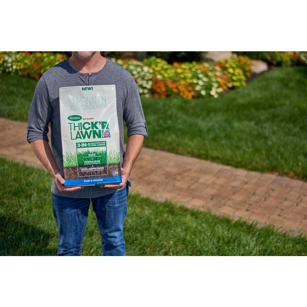 Scotts Turf Builder 12 lbs. 1200 sq. ft. THICK'R LAWN Grass Seed Fertilizer and Soil Improver for Sun  Shade 30156-1