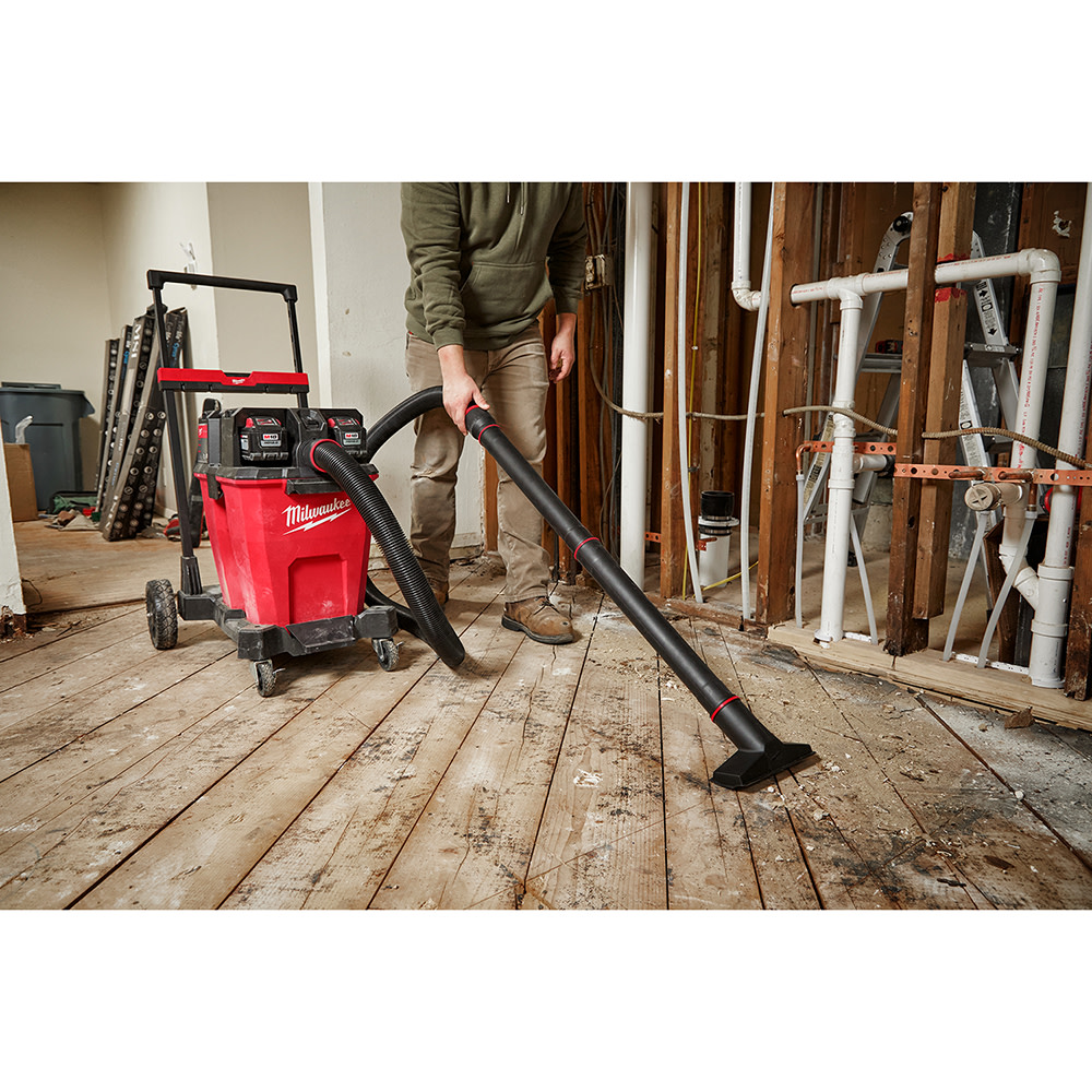 Milwaukee 2 1/2 Floor Utility Nozzle