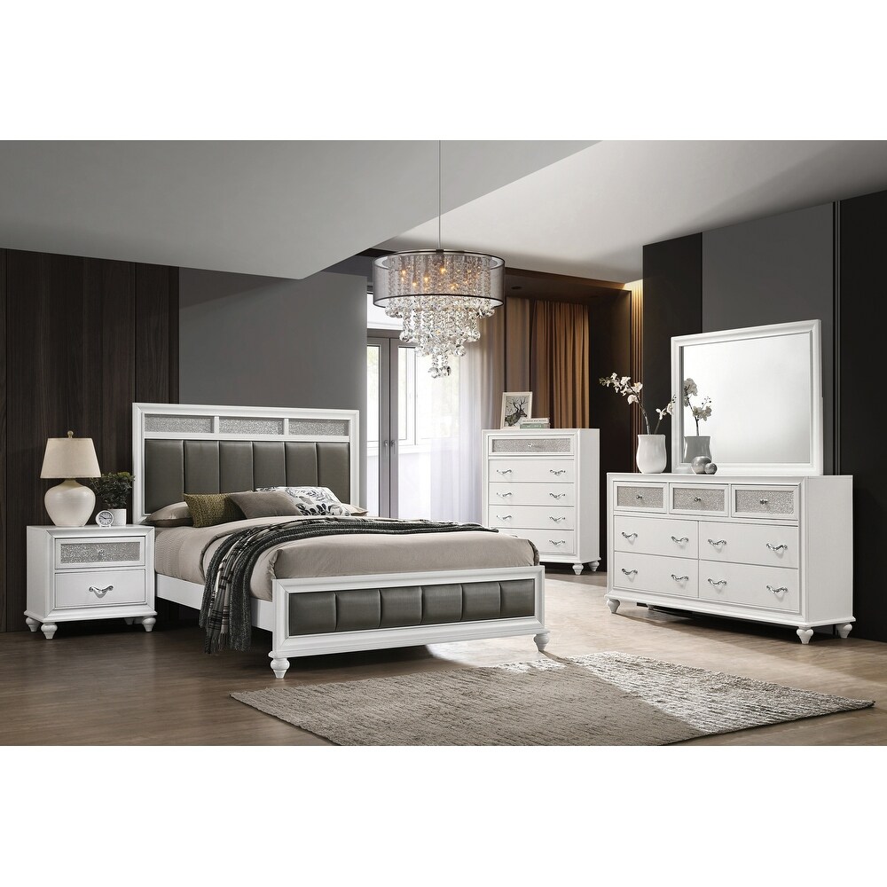 Halifax 2 piece Panel Queen Bedroom Set with Dresser