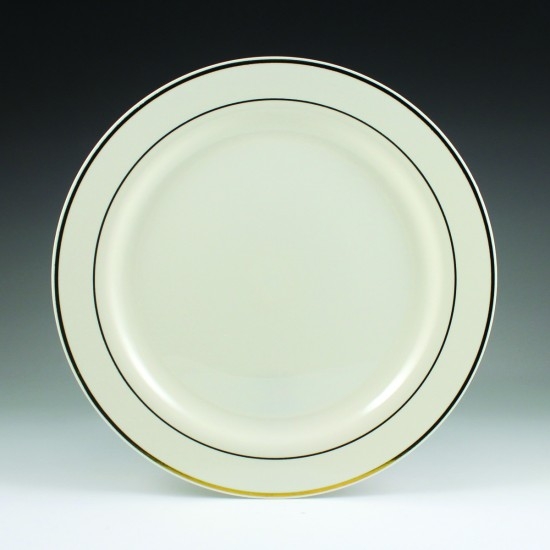 Maryland Plastics 9 Regal Dinner Plate