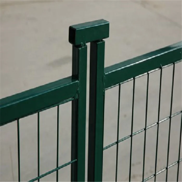 Cheap and beautiful Canada temporary fence galvanized rust prevention custom size color optional