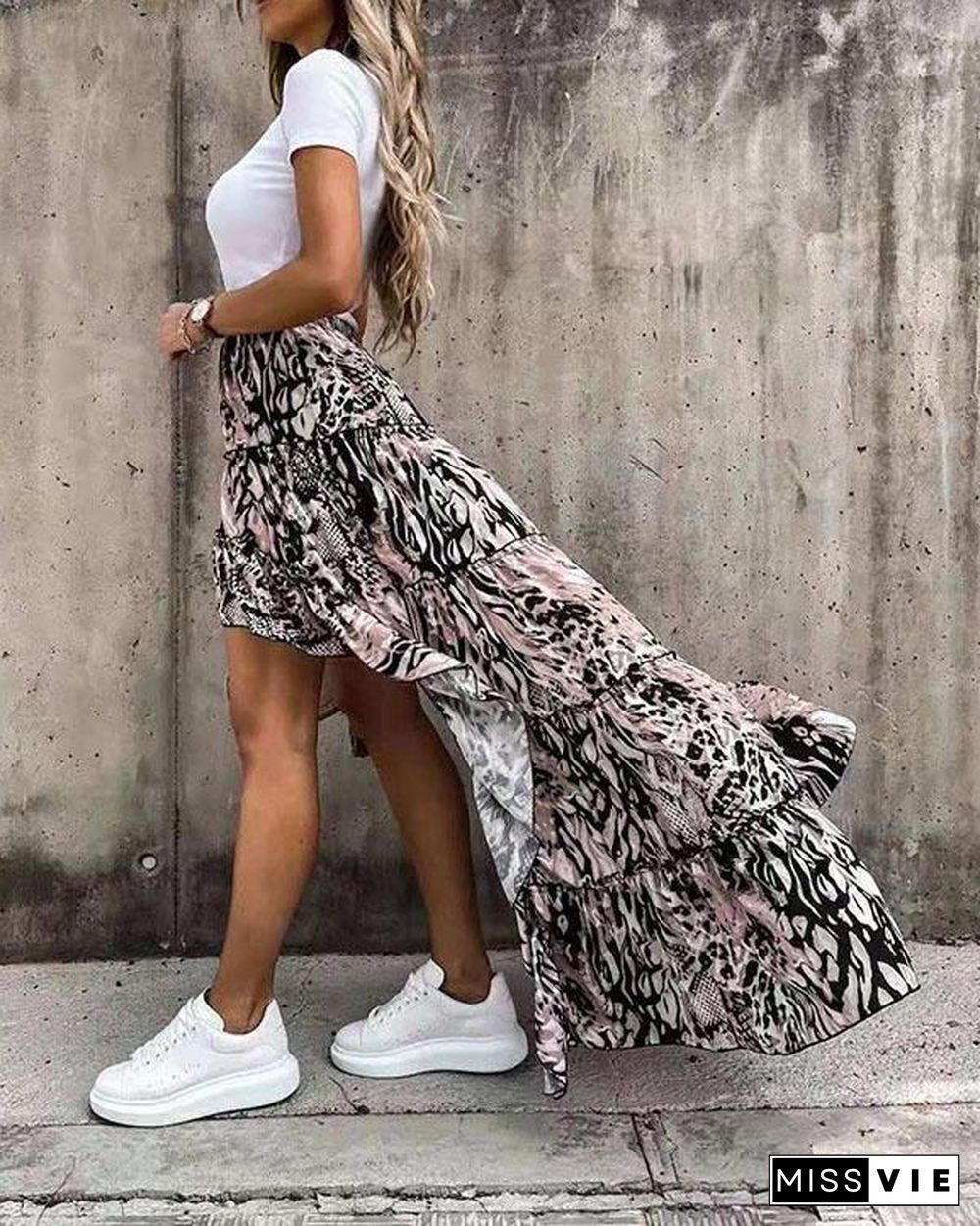 Fashion Print Irregular Hem Flowy Skirt