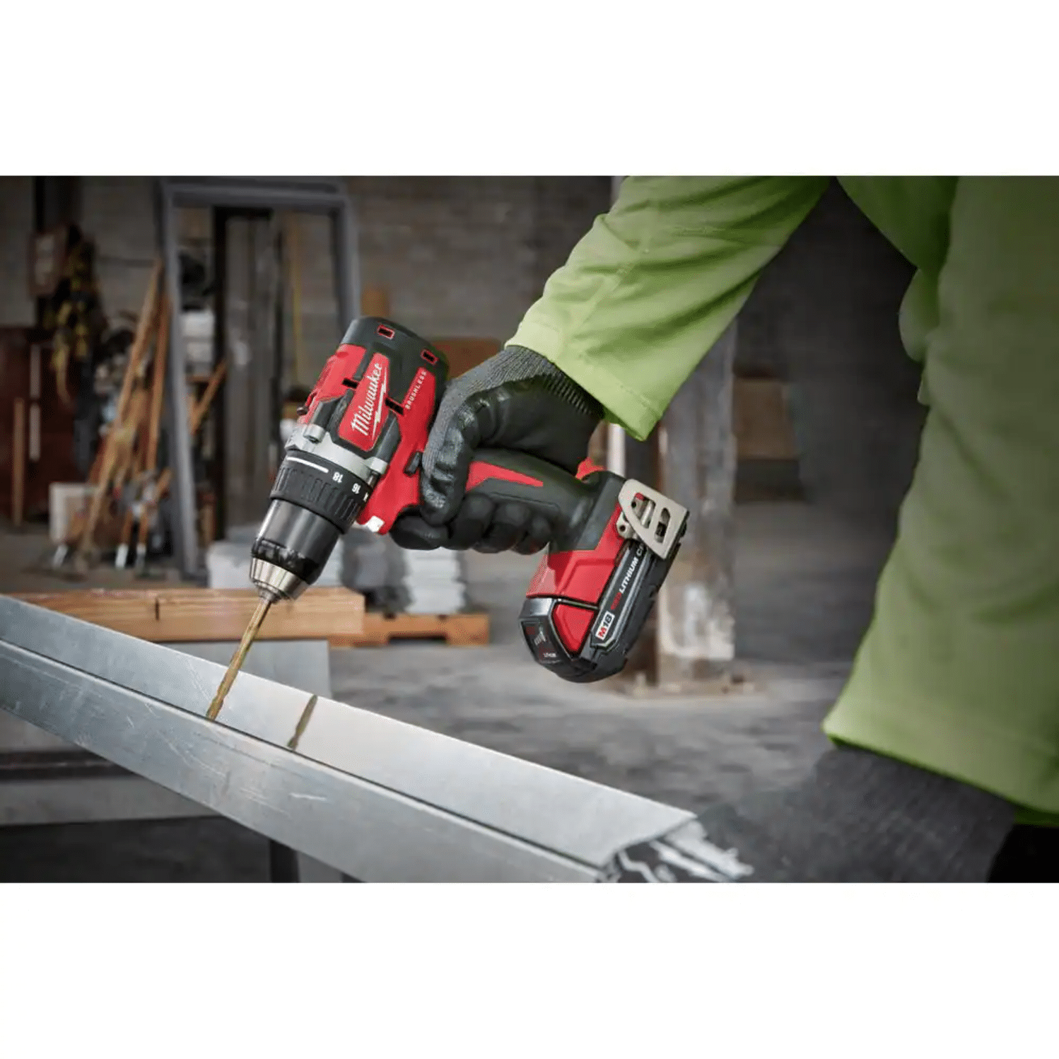 Milwaukee M18 18-Volt Lithium-Ion Brushless Cordless 1/2 in. Compact Drill/Driver Kit with (2) 2.0 Ah Batteries， Charger and Case (2801-22CT)