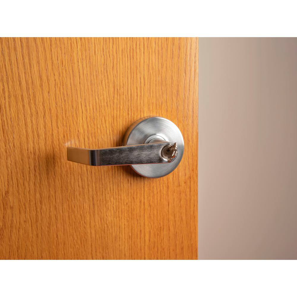 Global Door Controls Eiffel Standard Duty Brushed Chrome Grade 2 Commercial Cylindrical Classroom Door Handle with Lock and Clutch Function GAL-1170L-R-626