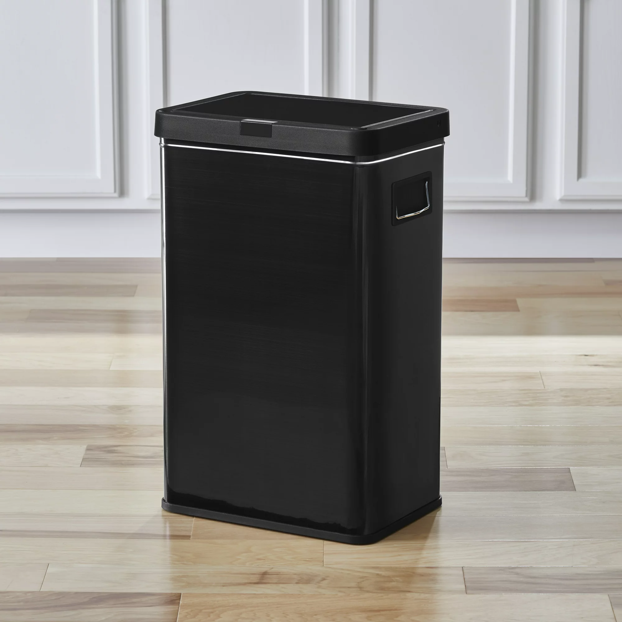 Better Homes and Gardens 13.7 Gal Stainless Steel Touchless Kitchen Garbage Can， Black