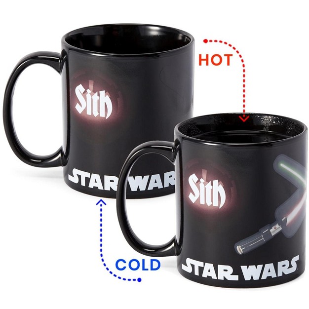 Seven20 Star Wars Jedi sith Clash 20oz Heat reveal Ceramic Mug