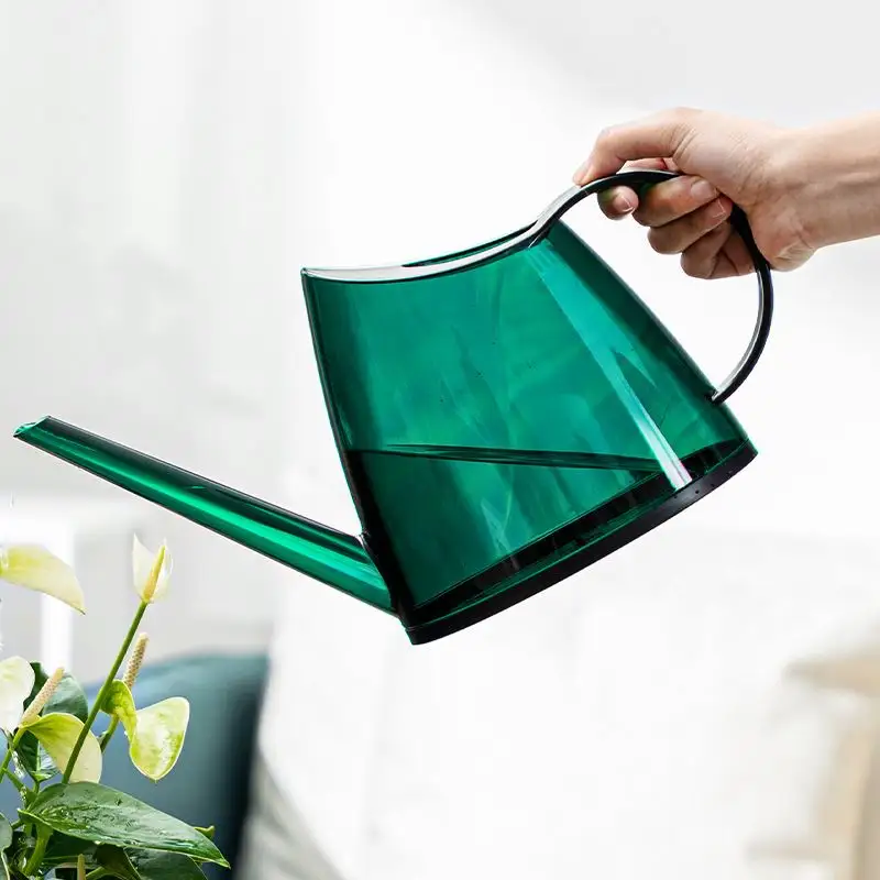 High Quality Garden Tools  Pp Resin Plastic Green Watering Can 1.5L Thicken Bottle Durable Garden Watering Can/