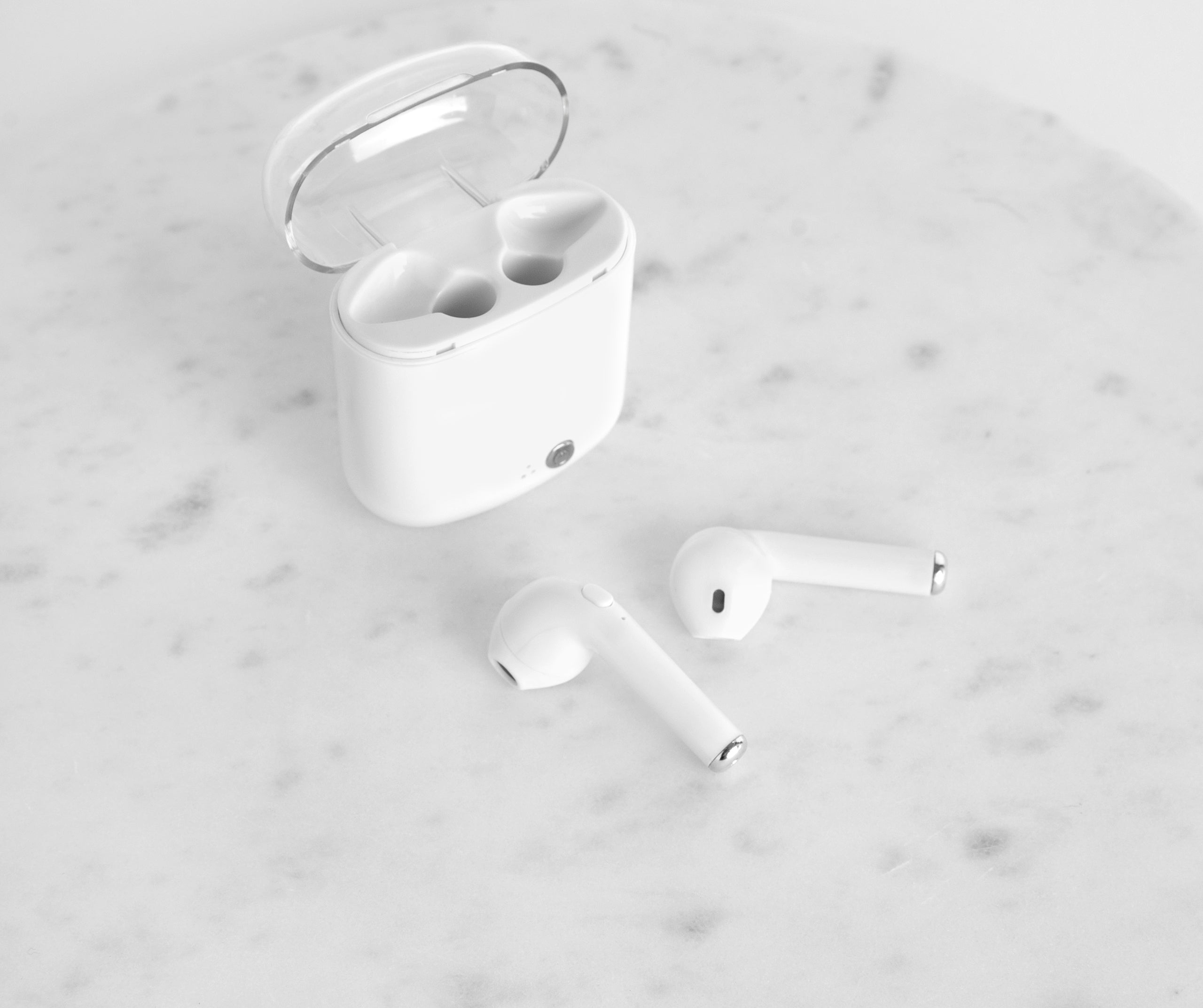 Wireless Earbuds With Case